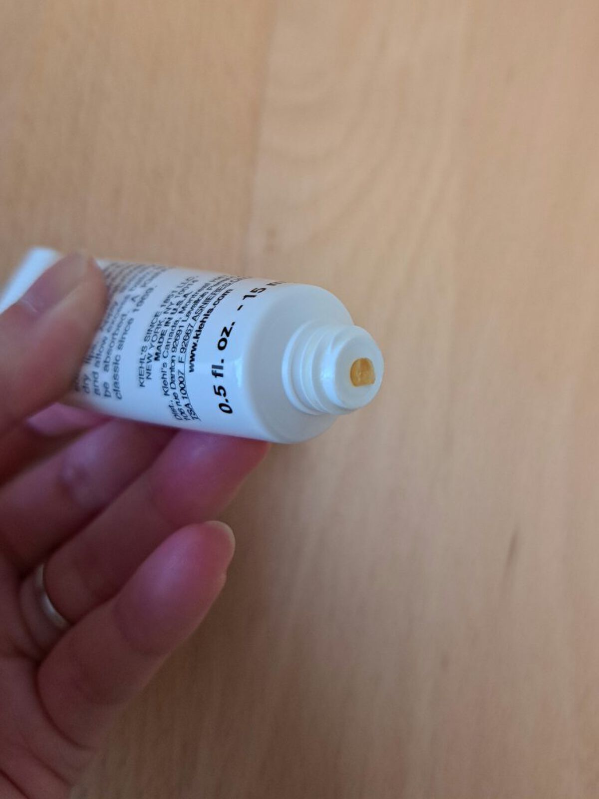 キールズ リップ バーム No.1 オリジナル（無香料）/Kiehl's/リップバームを使ったクチコミ（2枚目）