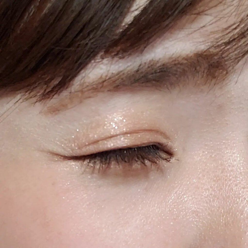 トーン タッチ アイズ/SUQQU/単色アイシャドウを使ったクチコミ（2枚目）