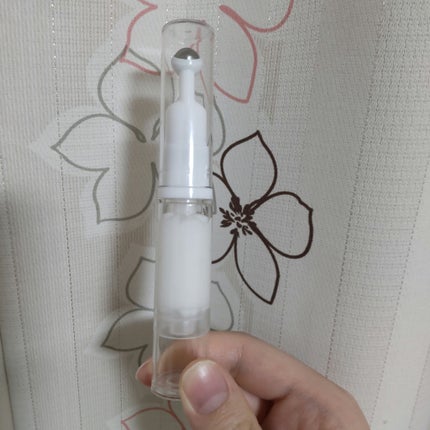 Haruta on LIPS 「ダイソーで買える!?コロコロして使えるアイクリーム用の容器!【..」(5枚目)