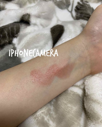 ラスティンググロスリップ/CEZANNE/口紅を使ったクチコミ(3枚目)