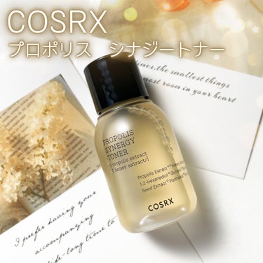 🍯人気のプロポリストナー🍯
COSRX
プロポリスシナジートナー

〜…〜…〜…〜…〜

おまけで付いてきました🐝

サンプルサイズなのに
未開封シール付けてくれる心遣いのcosrxさん🙏🏻

とろっとさらっと中間的なテクスチャ。
少し黄みがかってて香りはしなかった。

保湿力はほど良くあってもっちりする感じ☁️
少しベタつきが肌に残る感じがあって、
乾燥する季節には使えるかも。

COSRXさんこだわりのパケで、
よーく見ると
ハチの飛んでる軌跡がエンボスされてる💓

#cosrx
#プロポリスシナジートナーの画像 その0