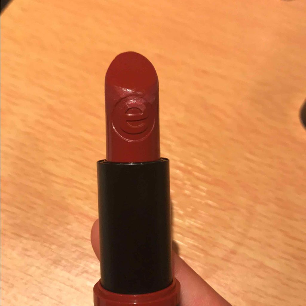 Ultra Last Instant Colour Lipstick/essence/口紅を使ったクチコミ(2枚目)