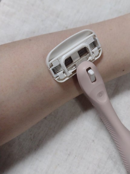 miness ボディ用カミソリ 替刃2個付/貝印/シェーバーを使ったクチコミ(2枚目)