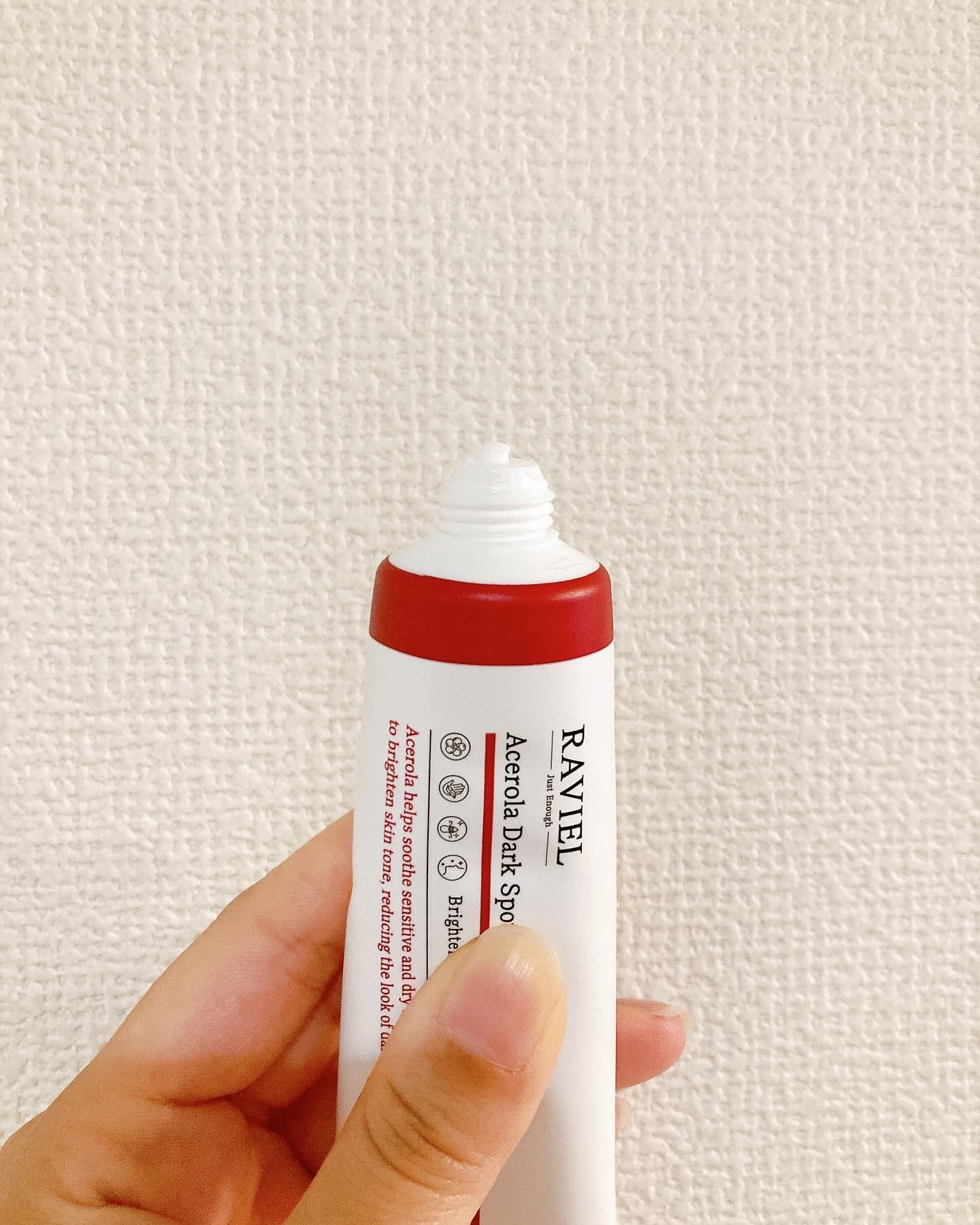 アセロラダークスポット&ブレミッシュ ケア クリーム/RAVIEL/フェイスクリームを使ったクチコミ（3枚目）