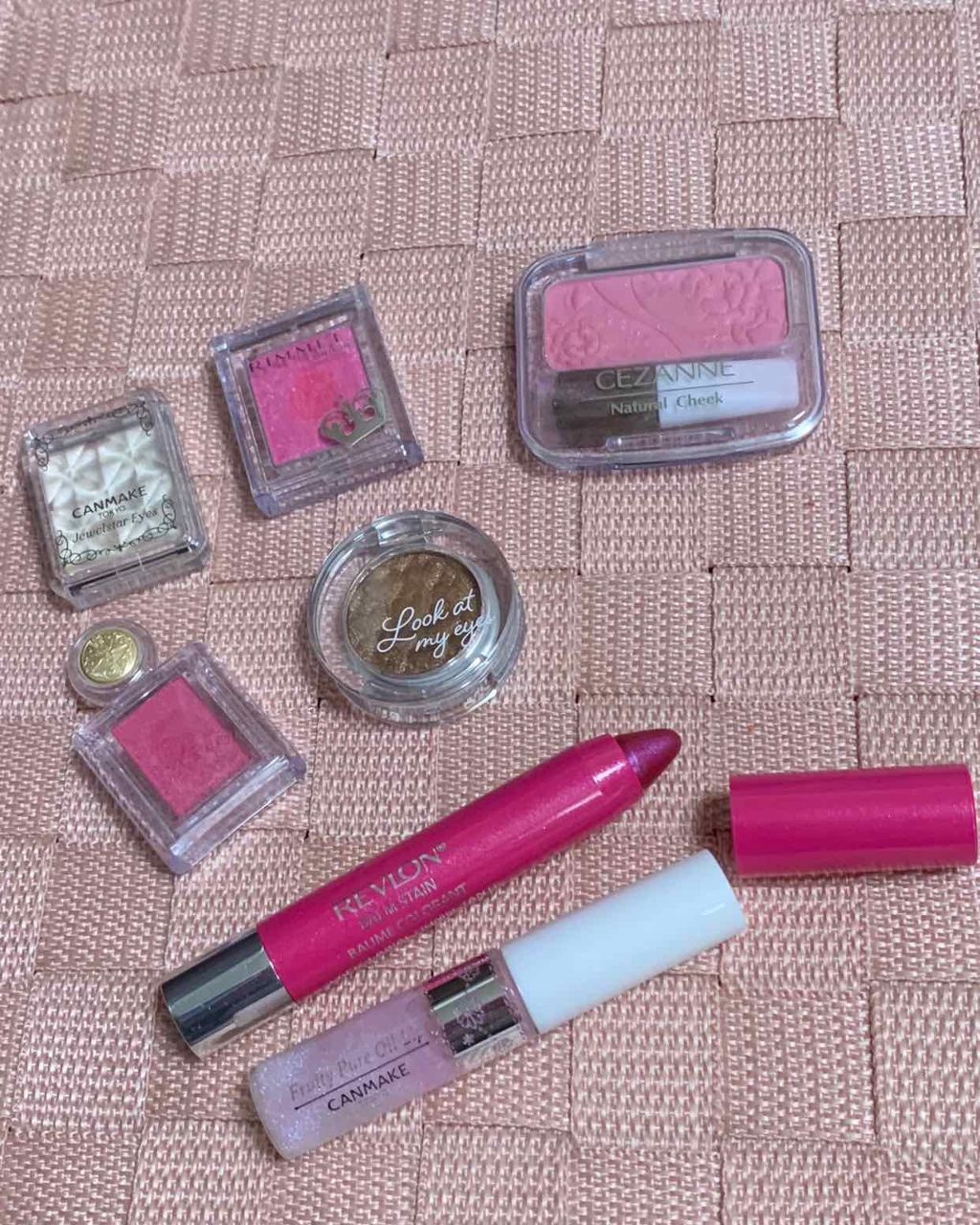 ルックアット マイアイジュエル/ETUDE/単色アイシャドウを使ったクチコミ(1枚目)