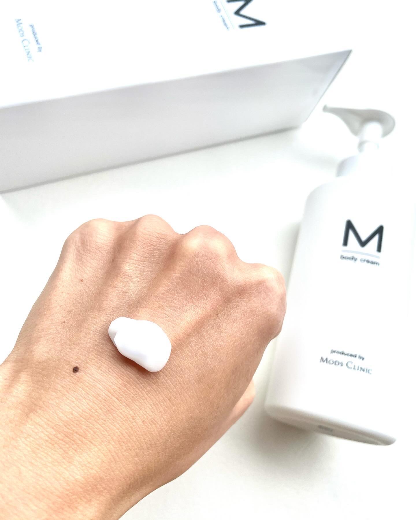 エムボディクリーム/M body cream/ボディクリームを使ったクチコミ（2枚目）