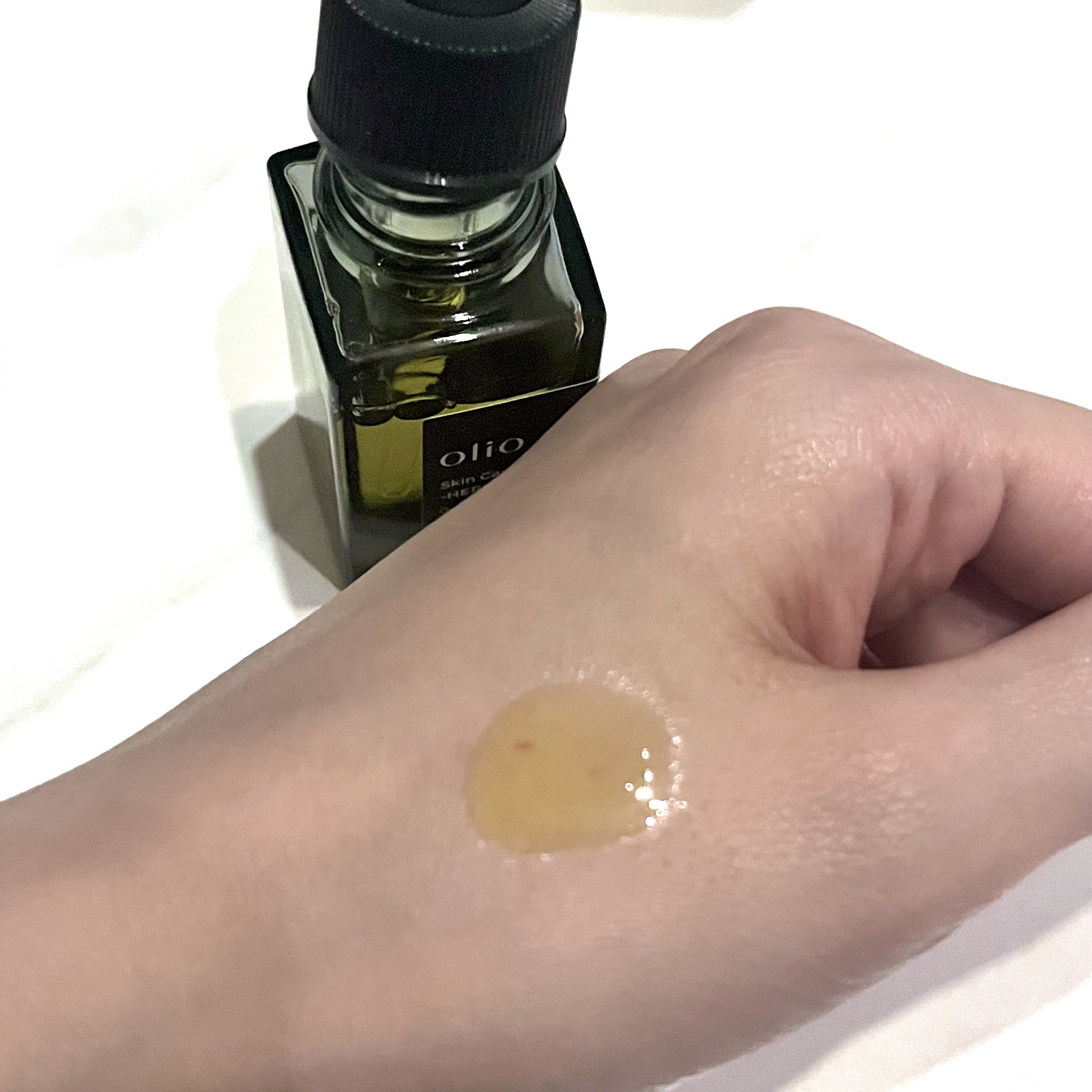 Skin Care Oil -HERBAL-/olio/フェイスオイルを使ったクチコミ（3枚目）