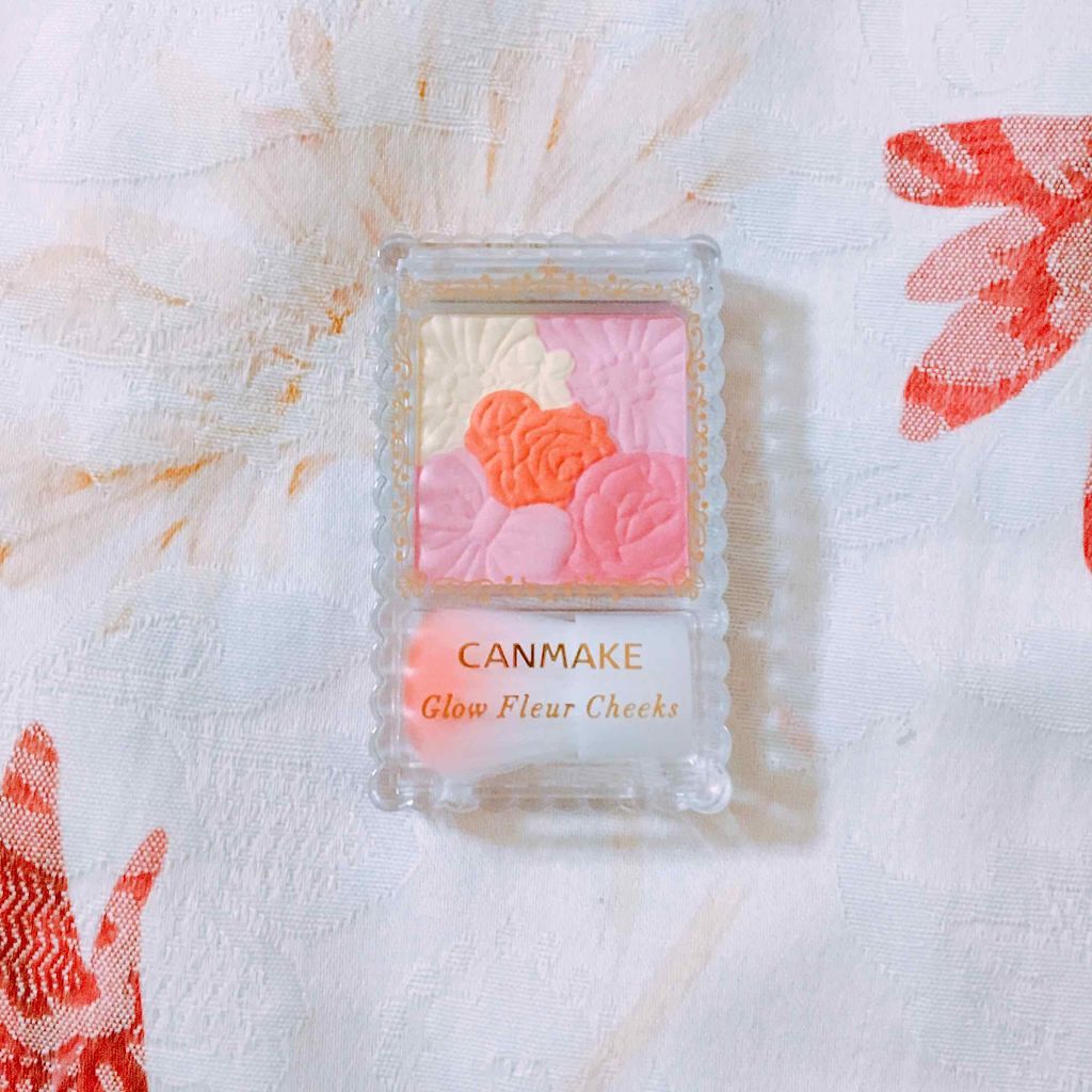 グロウフルールチークス/キャンメイク/パウダーチークを使ったクチコミ(1枚目)