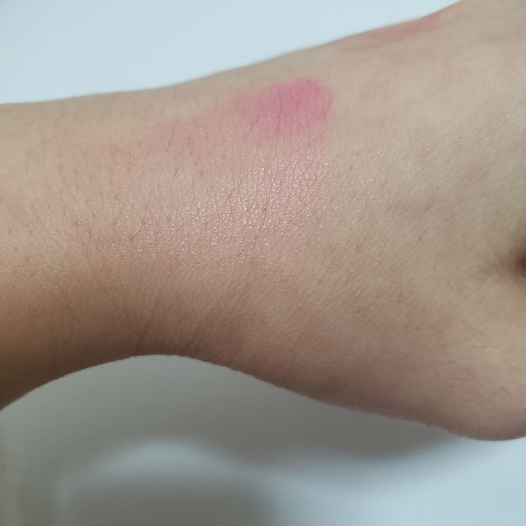 パウダー ブラッシュ/PAUL & JOE BEAUTE/パウダーチークを使ったクチコミ(3枚目)