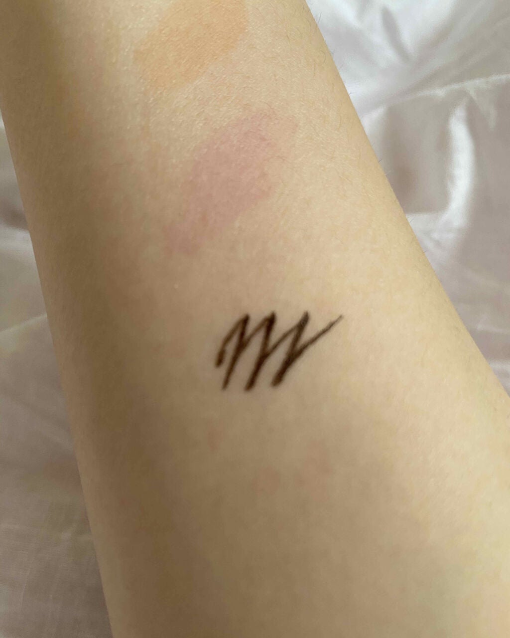 ウォータープルーフ リキッドアイライナー/CAROME./リキッドアイライナーを使ったクチコミ(2枚目)