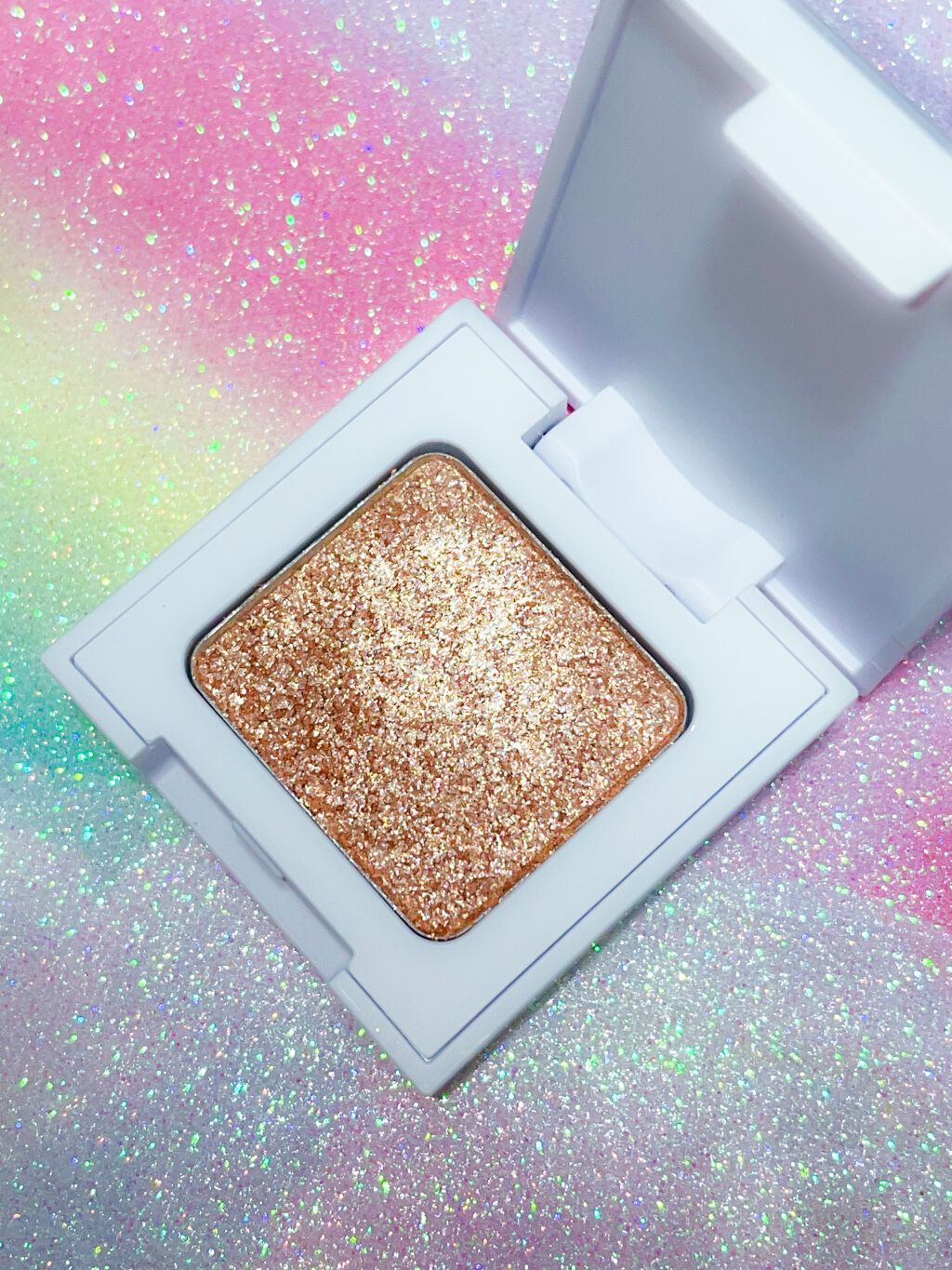 ウィンクティンクシャドウ/b idol/単色アイシャドウを使ったクチコミ（2枚目）