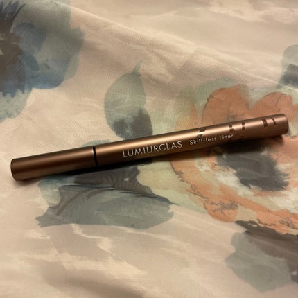 スキルレスライナー/LUMIURGLAS/リキッドアイライナーを使ったクチコミ(2枚目)