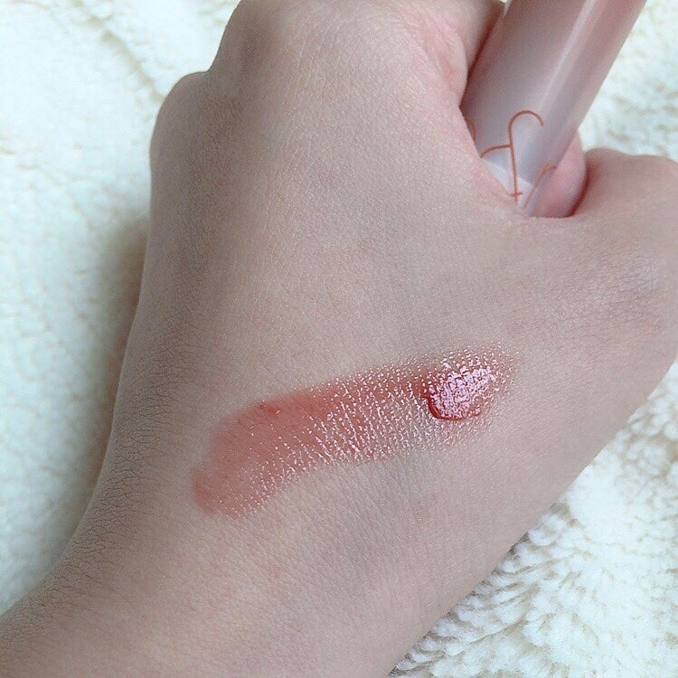 グラスティングメルティングバーム/rom&nd/リップバームを使ったクチコミ(3枚目)