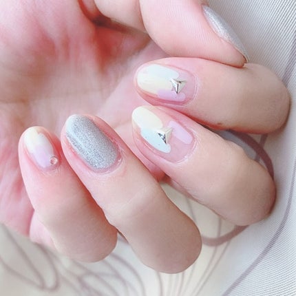 ネイルホリック リミテッドカラー Popping Sugar/ネイルホリック/マニキュアを使ったクチコミ(3枚目)