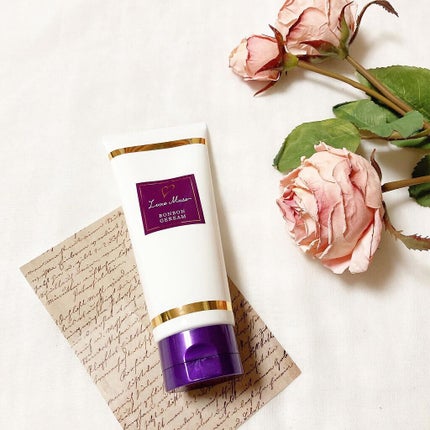 Rie_beauty on LIPS 「卒乳後のバストのハリ、ボリューム不足に悩んでいてボンボンジェリ..」(1枚目)