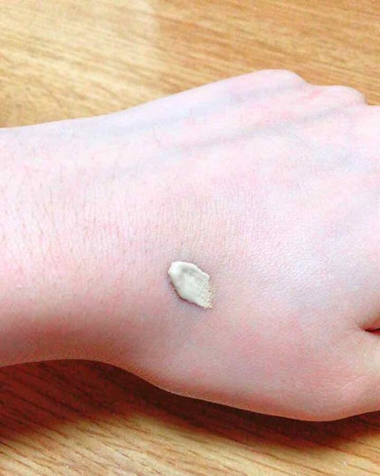 エルファープロフェッショナルコンシーラー/DAISO/リキッドコンシーラーを使ったクチコミ(2枚目)