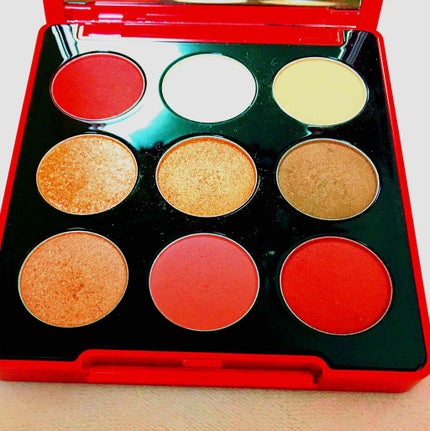 コカコーラ モノ ポップ アイズ/THE FACE SHOP/アイシャドウパレットを使ったクチコミ(3枚目)