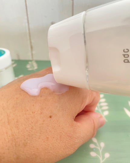 ピュア ナチュラル クリームエッセンス モイスト/pdc/オールインワン化粧品を使ったクチコミ(3枚目)