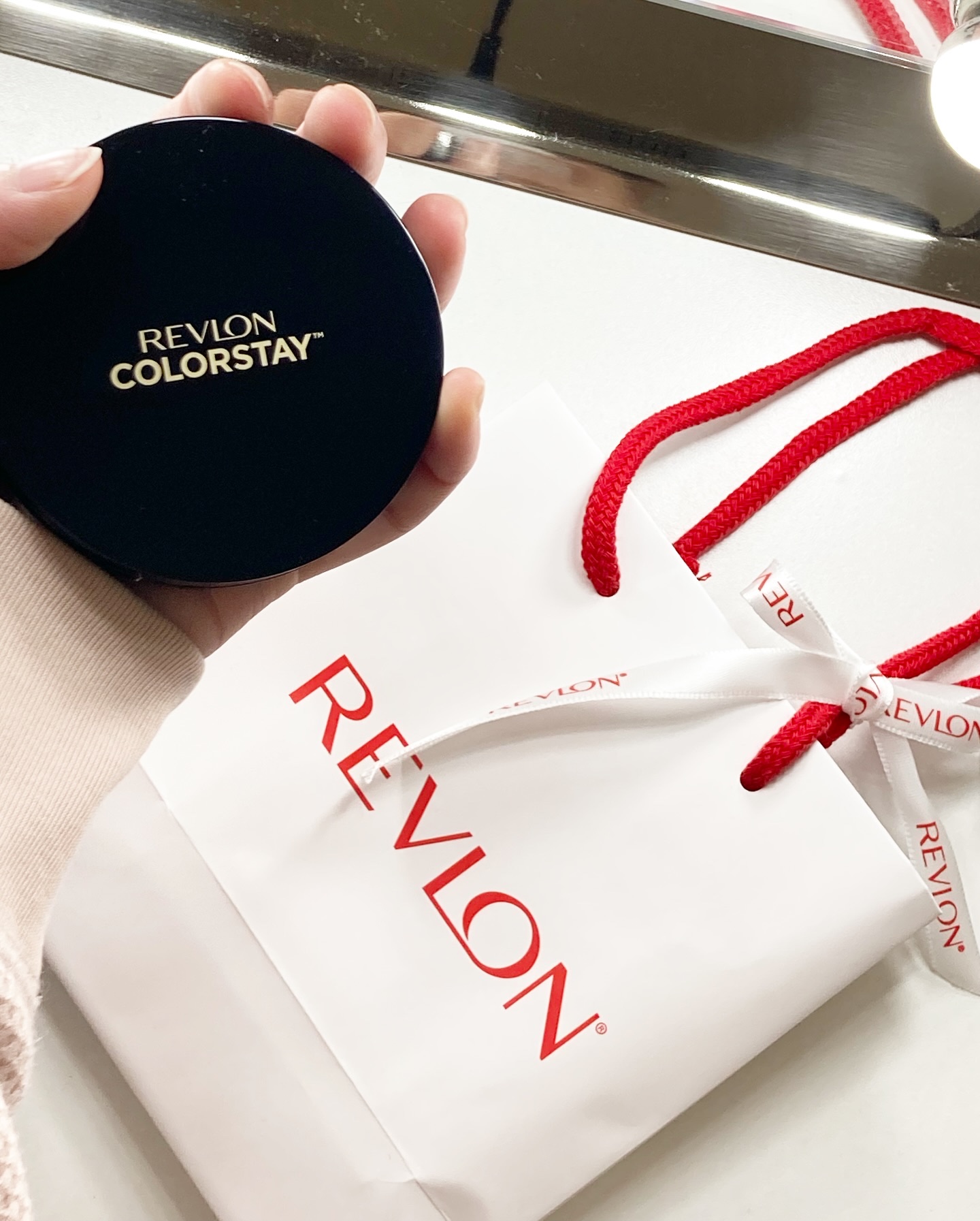 レブロン カラーステイ ロングウェア UV クッション ファンデーション/REVLON/クッションファンデーションを使ったクチコミ（1枚目）