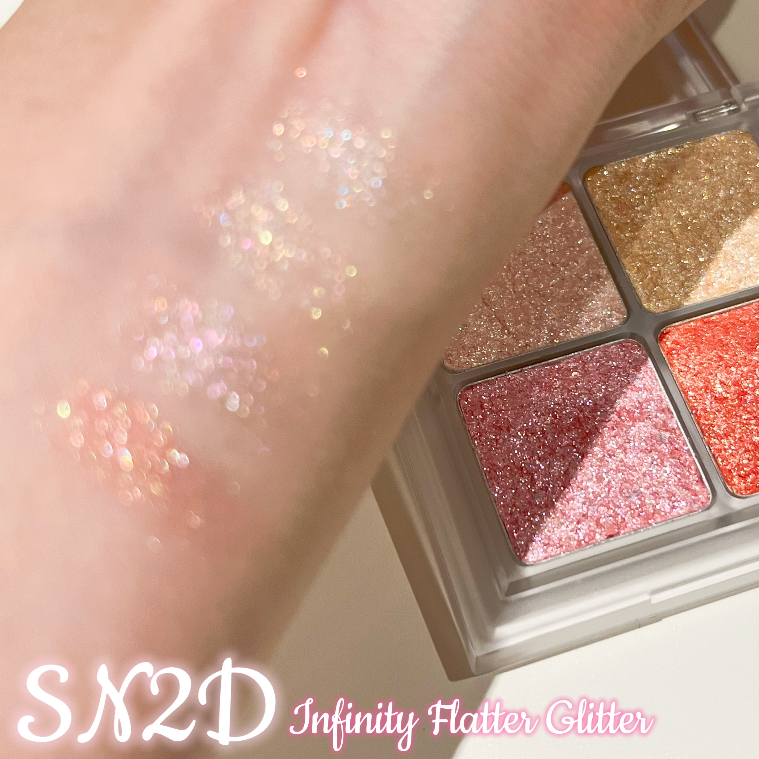インフィニティフラターグリッター 1 オーロラ/S2ND/マルチパレットを使ったクチコミ（3枚目）