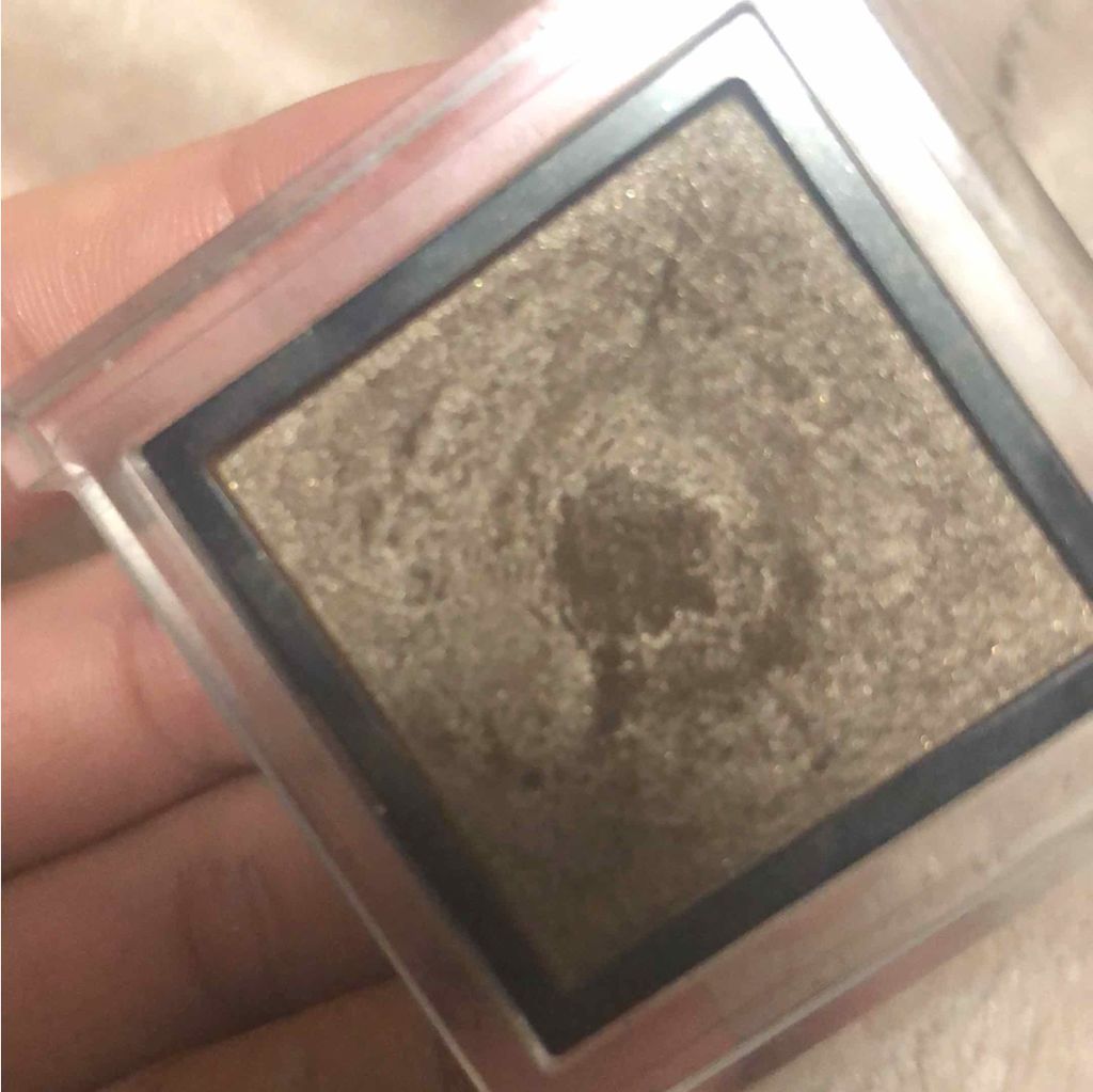 アディクション ザ アイシャドウ/ADDICTION/単色アイシャドウを使ったクチコミ（2枚目）