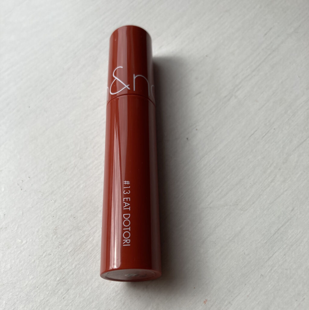 ジューシーラスティングティント/rom&nd/リップティントを使ったクチコミ（2枚目）