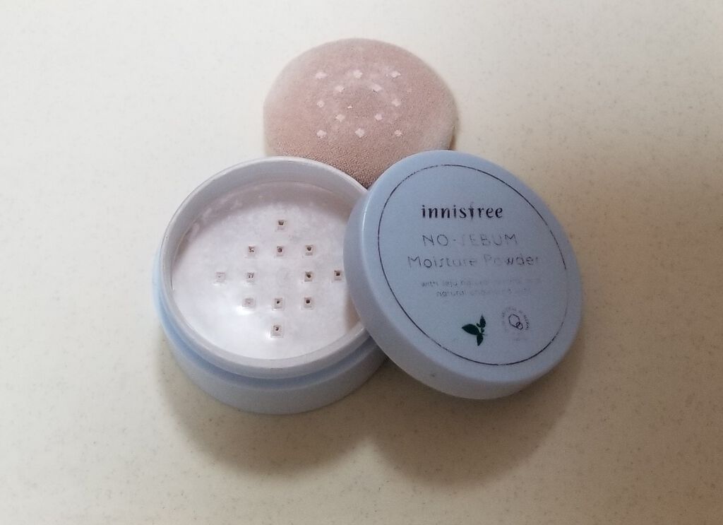 ノーセバム モイスチャーパウダー/innisfree/プレストパウダーを使ったクチコミ(2枚目)