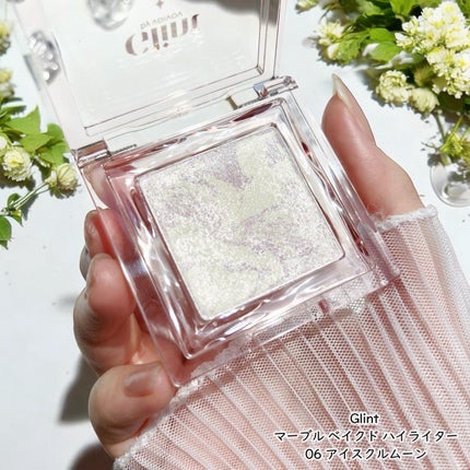 マーブルベイクドハイライター/Glint/パウダーハイライトを使ったクチコミ(3枚目)
