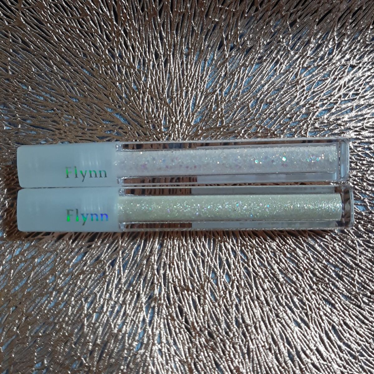 ライトキャッチャーリキッドグリッター/Flynn/グリッターを使ったクチコミ（1枚目）