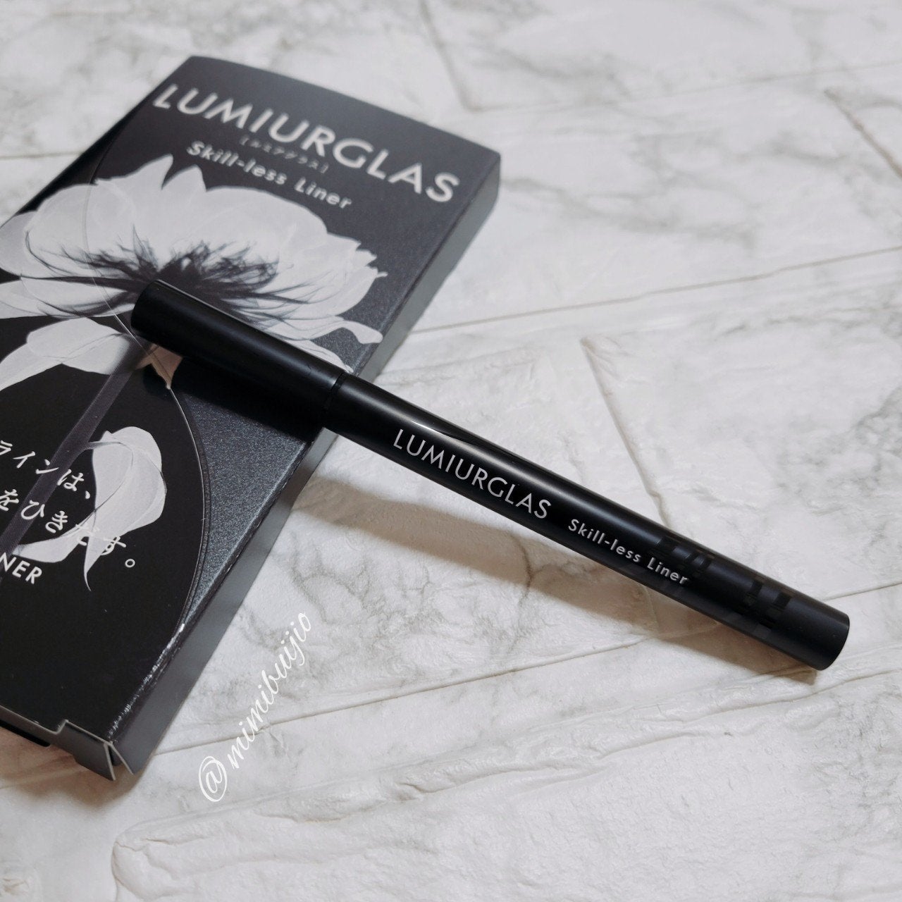 スキルレスライナー/LUMIURGLAS/リキッドアイライナーを使ったクチコミ(6枚目)