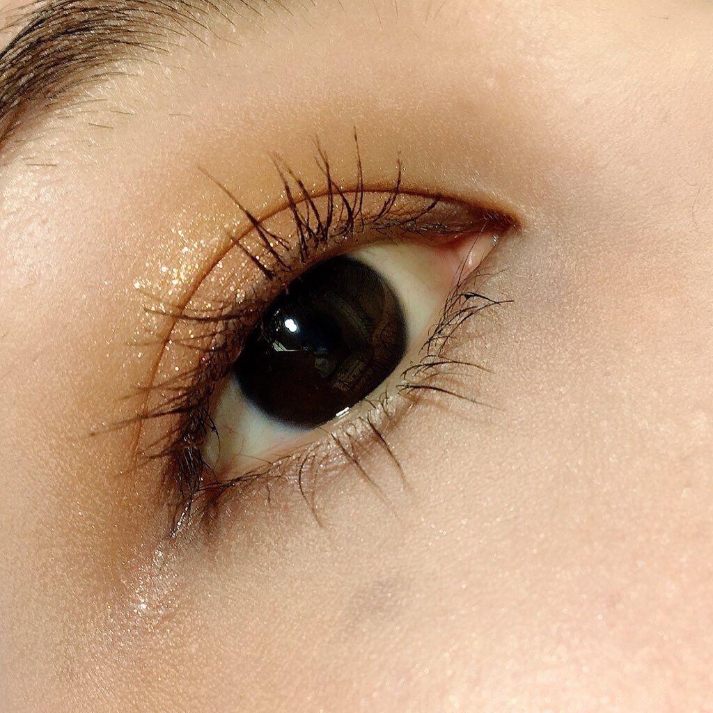 ローズウッドデイドリーム 4アイズ /RMK/アイシャドウパレットを使ったクチコミ(3枚目)