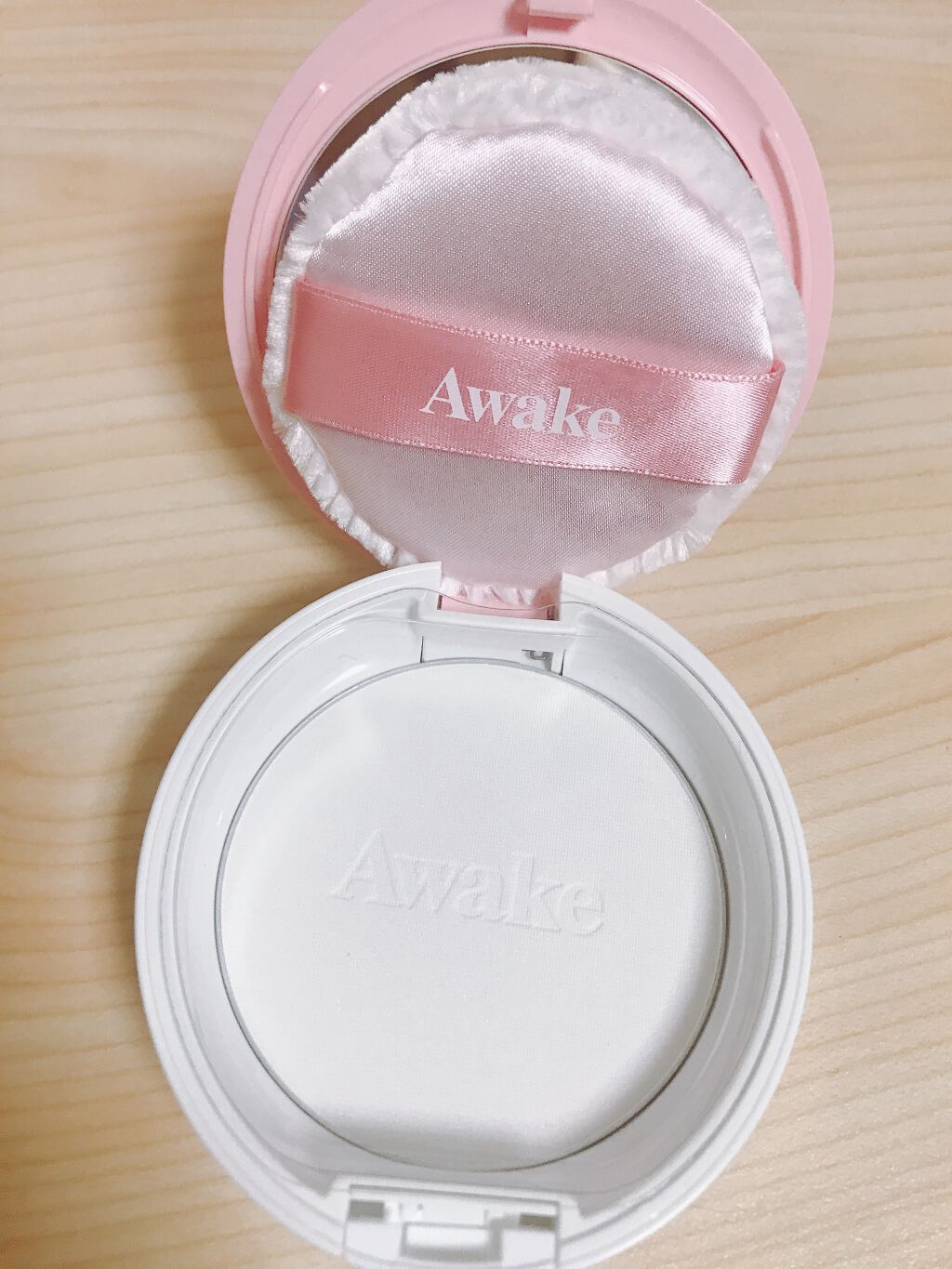 プットオンアハッピーフェイス フィニッシング パウダー/Awake/プレストパウダーを使ったクチコミ（2枚目）
