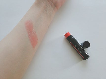 ATオイルインリップ/セリア/口紅を使ったクチコミ(2枚目)