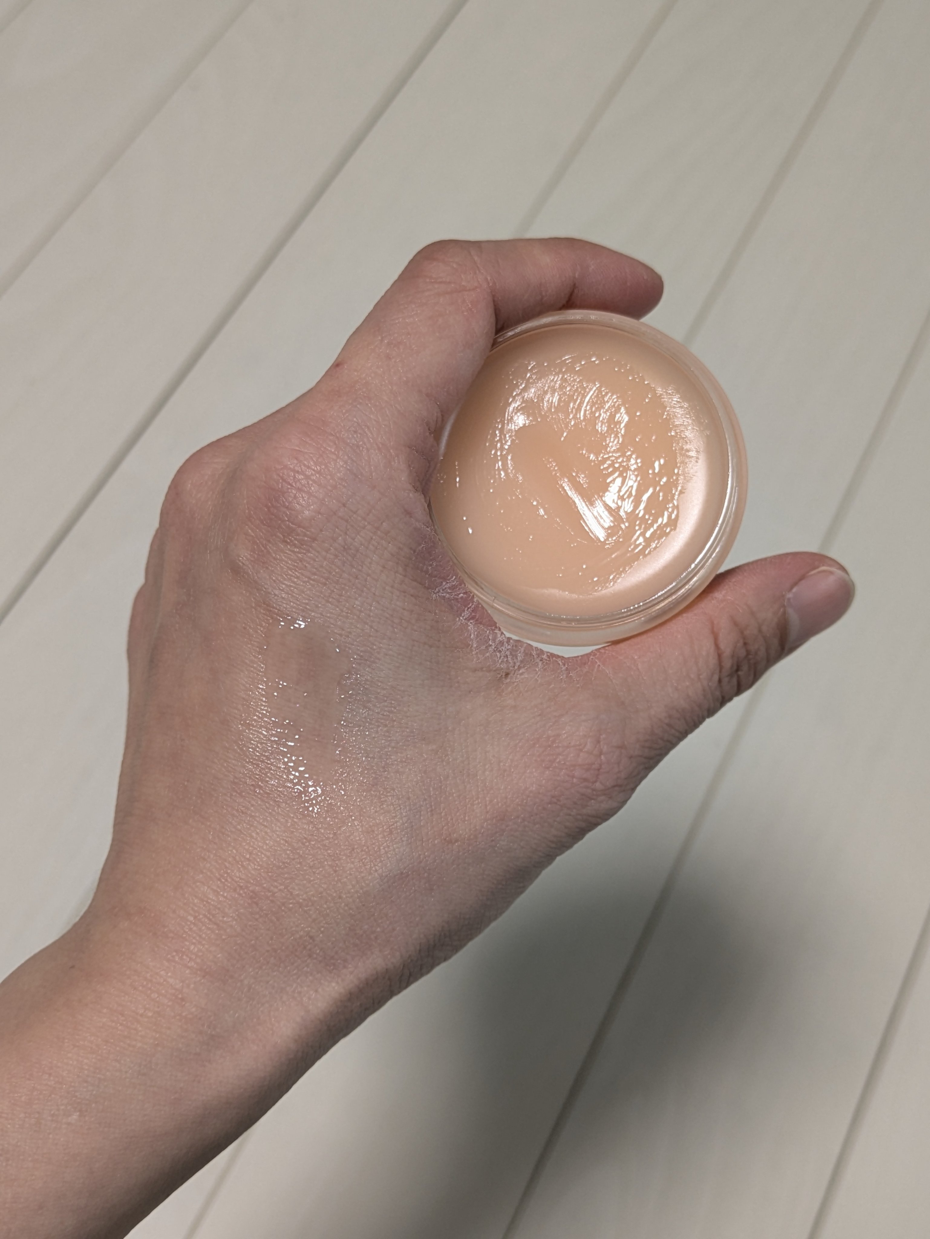 モイストリップバーム/XOUL/リップバームを使ったクチコミ（2枚目）