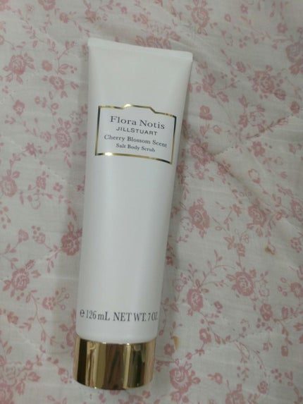 Flora Notis JILL STUART チェリーブロッサム ソルトボディスクラブのクチコミ「週1回のインバスケアでボディを磨こう!
#フローラノーティス ジルスチュアート
  
チェリ.....」(1枚目)
