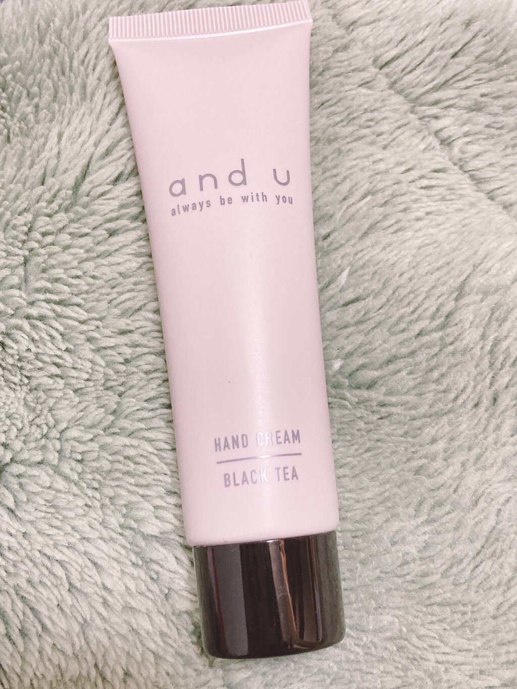 and U and u HAND CREAM