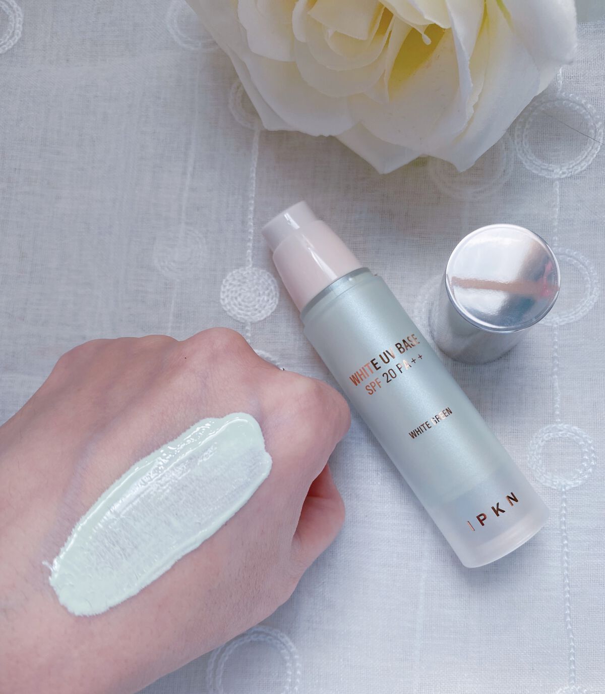 ホワイト ユーブイベース/IPKN/化粧下地を使ったクチコミ（3枚目）