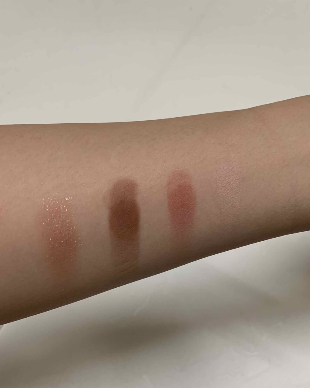 ベターザンアイズ ミュージックシリーズ/rom&nd/アイシャドウパレットを使ったクチコミ（3枚目）