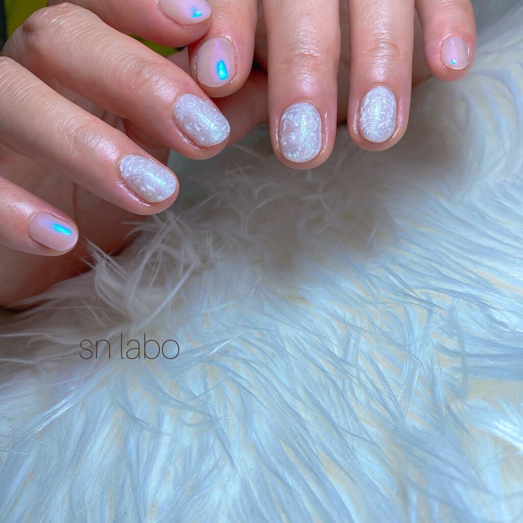 smilenaillaboratory on LIPS 「.いつも有難う御座います🥺🙇♀️..👁🗨オフの【あり/なし..」(1枚目)