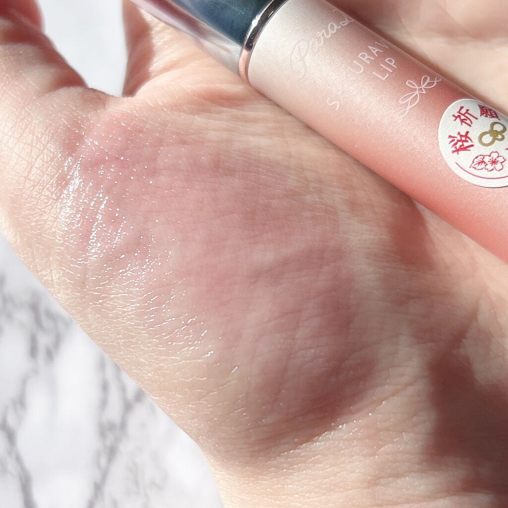 サクラヴェールリップ/パラドゥ/リップクリームを使ったクチコミ(4枚目)