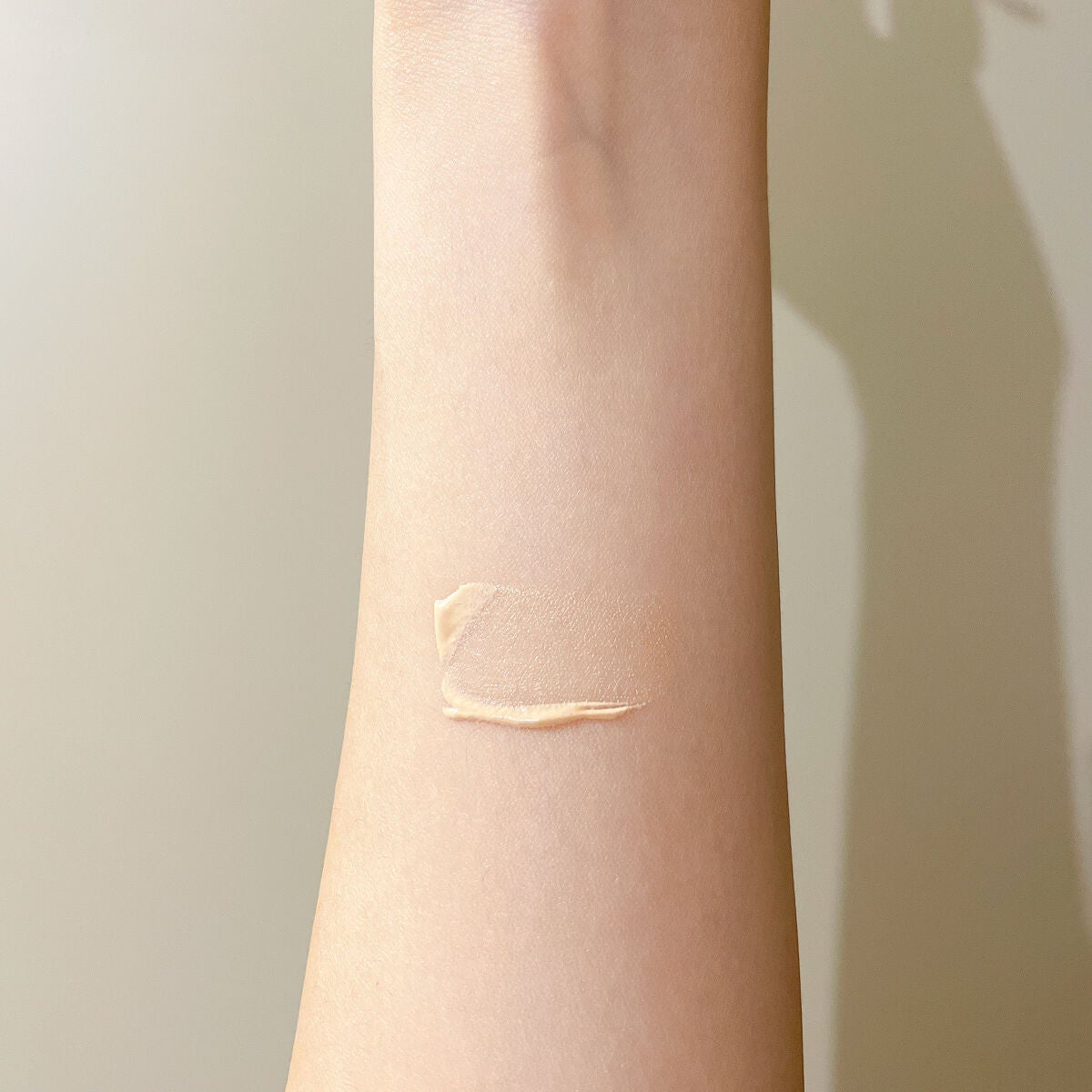 イルミネイティング フェイス ベース/BOBBI BROWN/化粧下地を使ったクチコミ(3枚目)