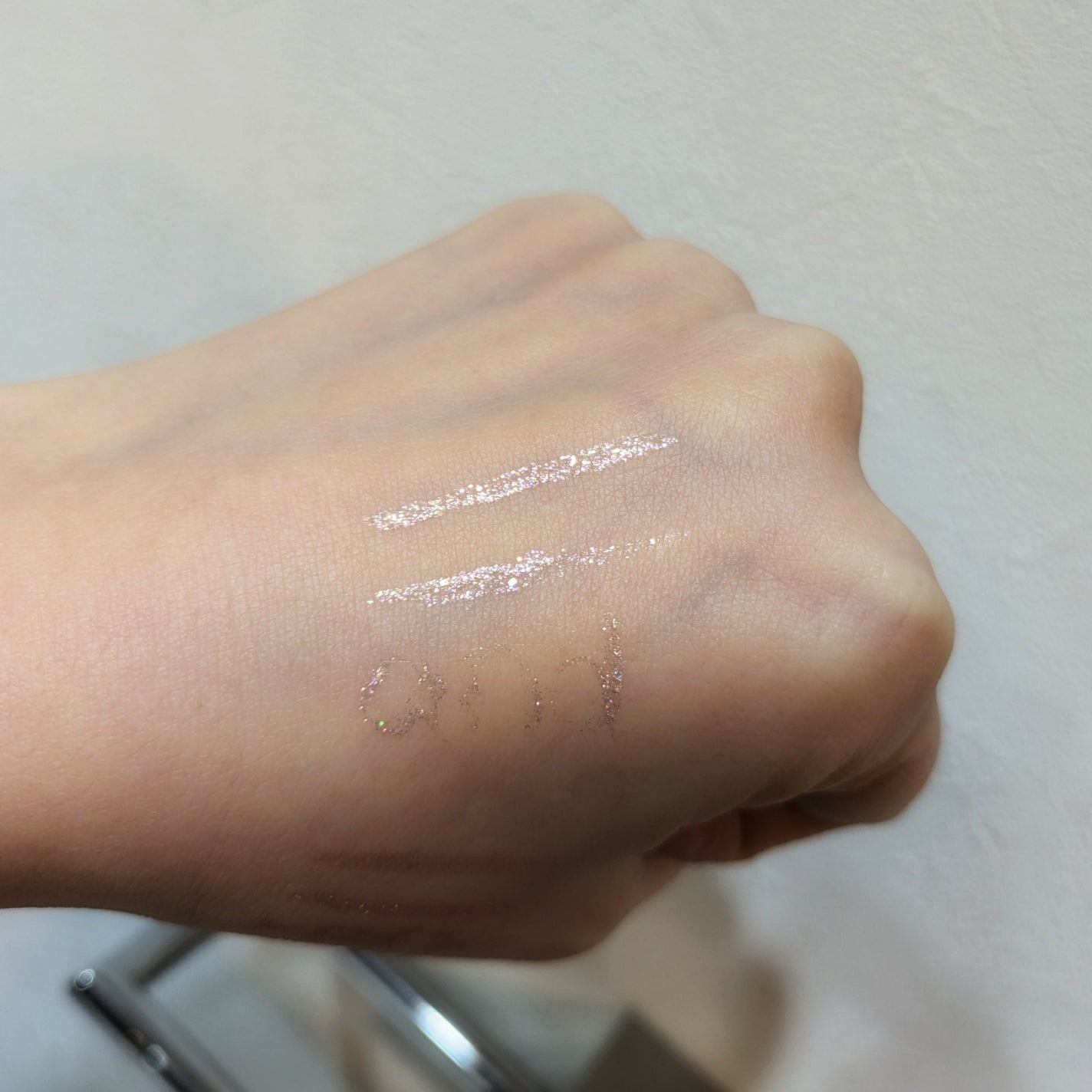 グリッターライナー/and us/リキッドアイライナーを使ったクチコミ(3枚目)