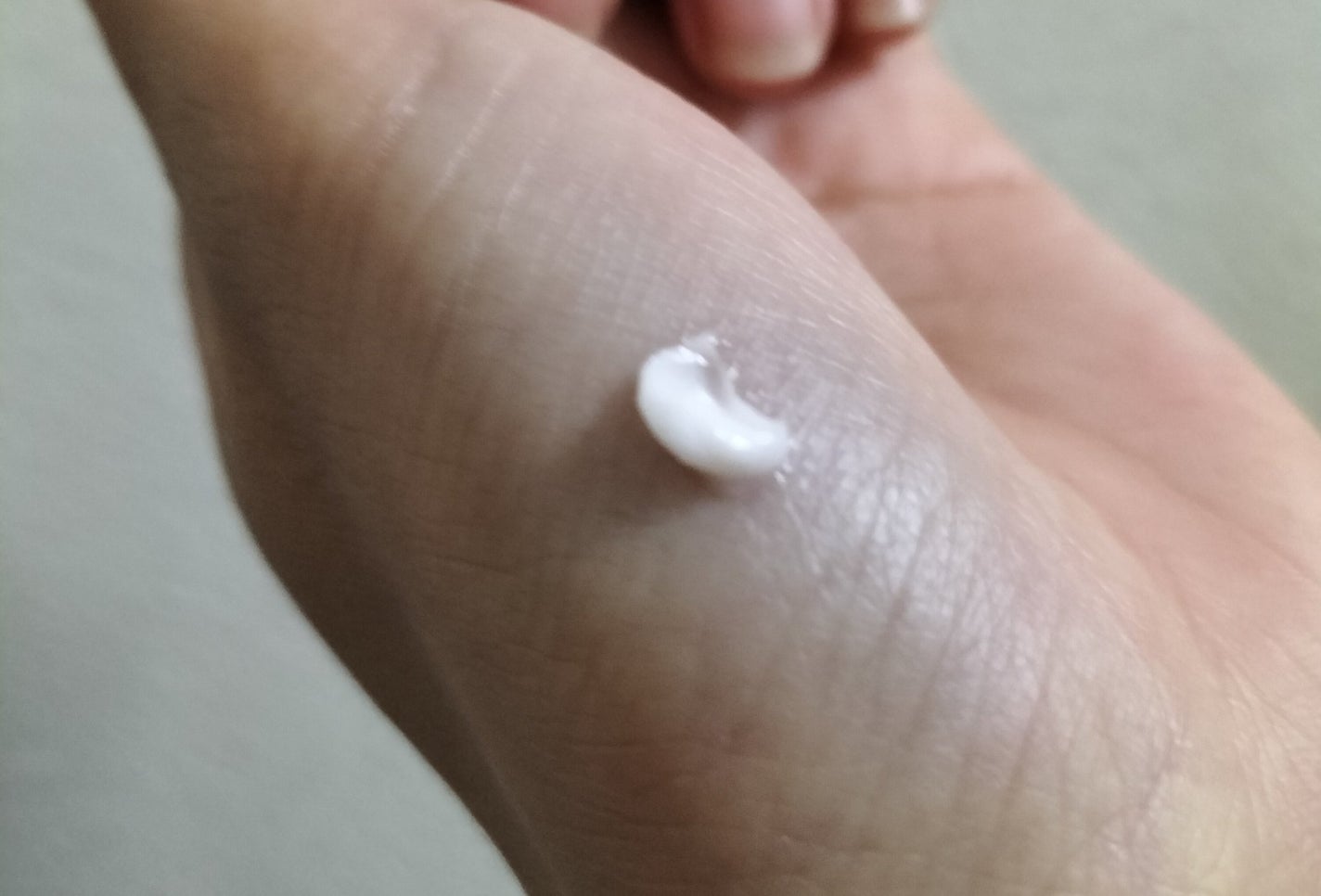 ミシャ グロウ スキンバーム(R)/MISSHA/化粧下地を使ったクチコミ(4枚目)