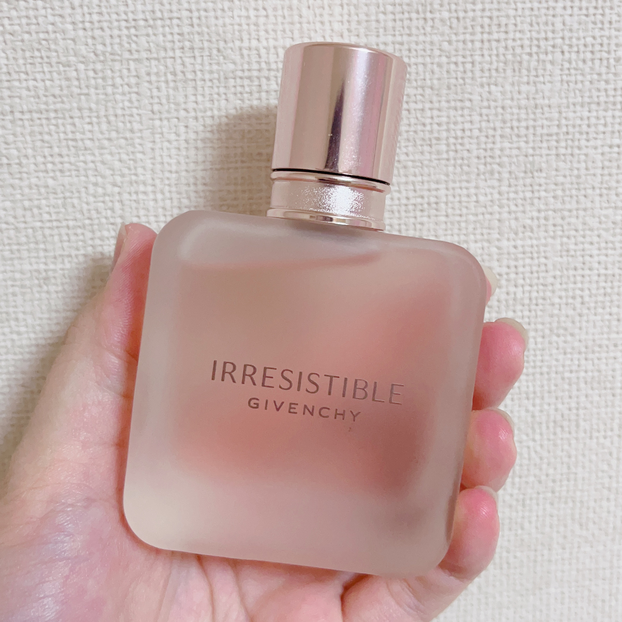 イレジスティブル ヘア ミスト/GIVENCHY/ヘアミストを使ったクチコミ（2枚目）