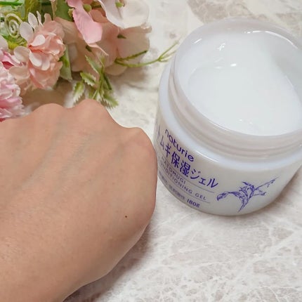 ハトムギ保湿ジェル(ナチュリエ スキンコンディショニングジェル)/ナチュリエ/美容液を使ったクチコミ(10枚目)