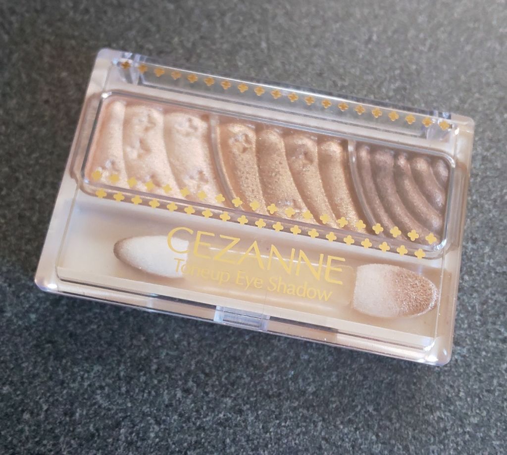 トーンアップアイシャドウ/CEZANNE/アイシャドウパレットを使ったクチコミ（1枚目）