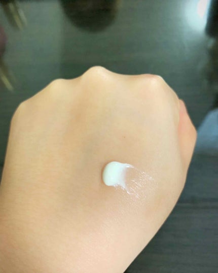 ホワイト UV ジェル/雪肌精/日焼け止めジェルを使ったクチコミ(2枚目)