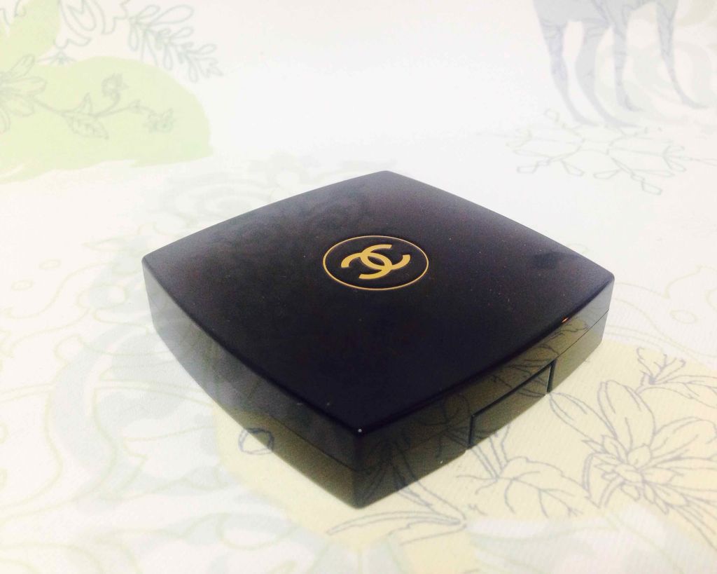 オンブル プルミエール プードゥル/CHANEL/単色アイシャドウを使ったクチコミ(3枚目)