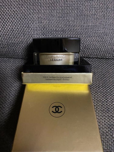 見に来て頂きありがとうございます😊


CHANEL

SUBLMAGE   LE BAUME

今 マスク生活でかなり肌の状態が悪く

Aveneのミストとクリームで何とかならないかとやってました
治