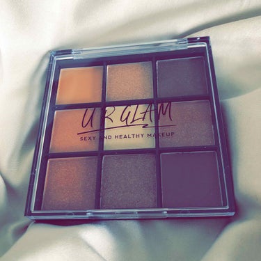 UR GLAM　BLOOMING EYE COLOR PALETTE/U R GLAM/アイシャドウパレットを使ったクチコミ（1枚目）